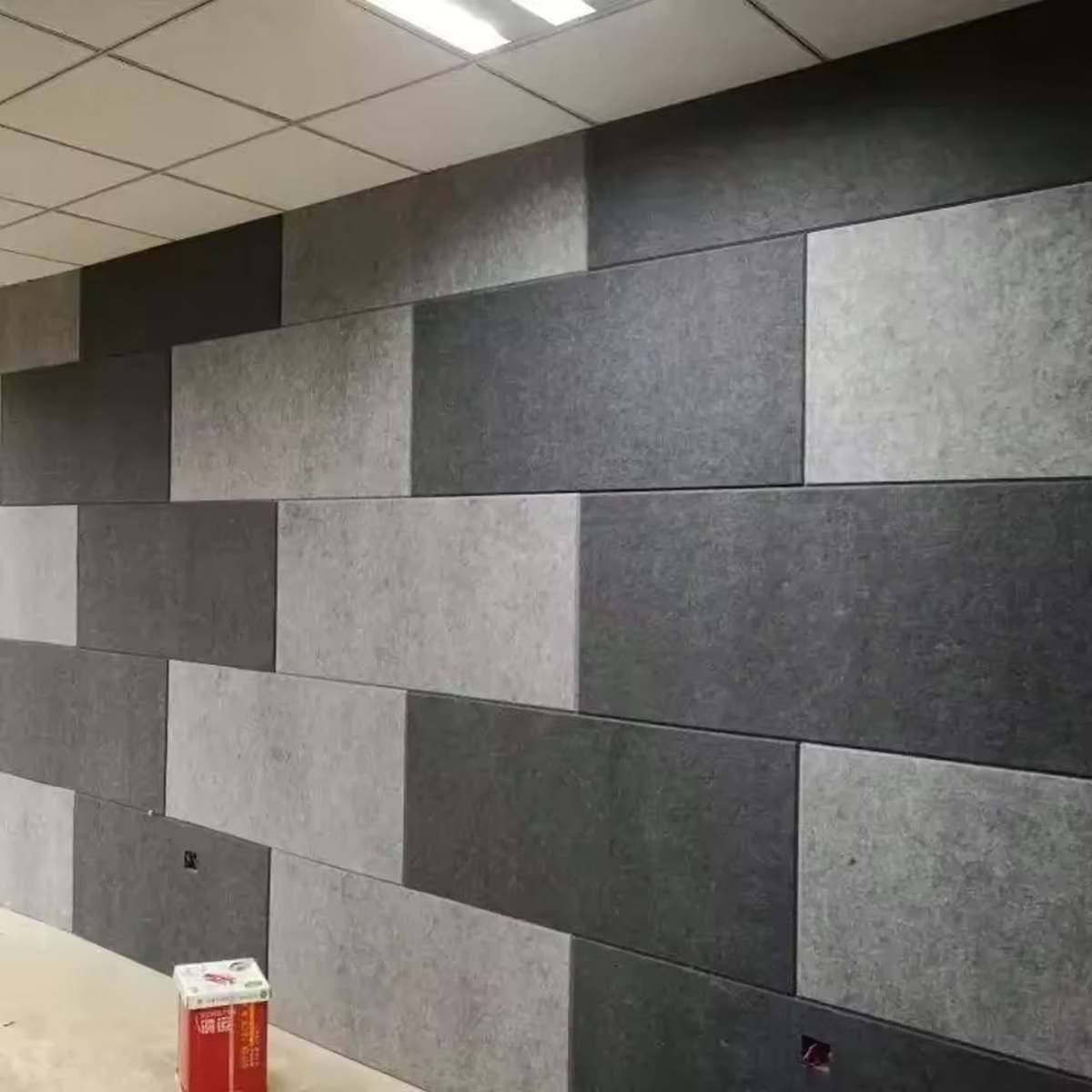 Bilnora panneau d’isolation phonique utilisé dans un espace réservé aux appels confidentiels