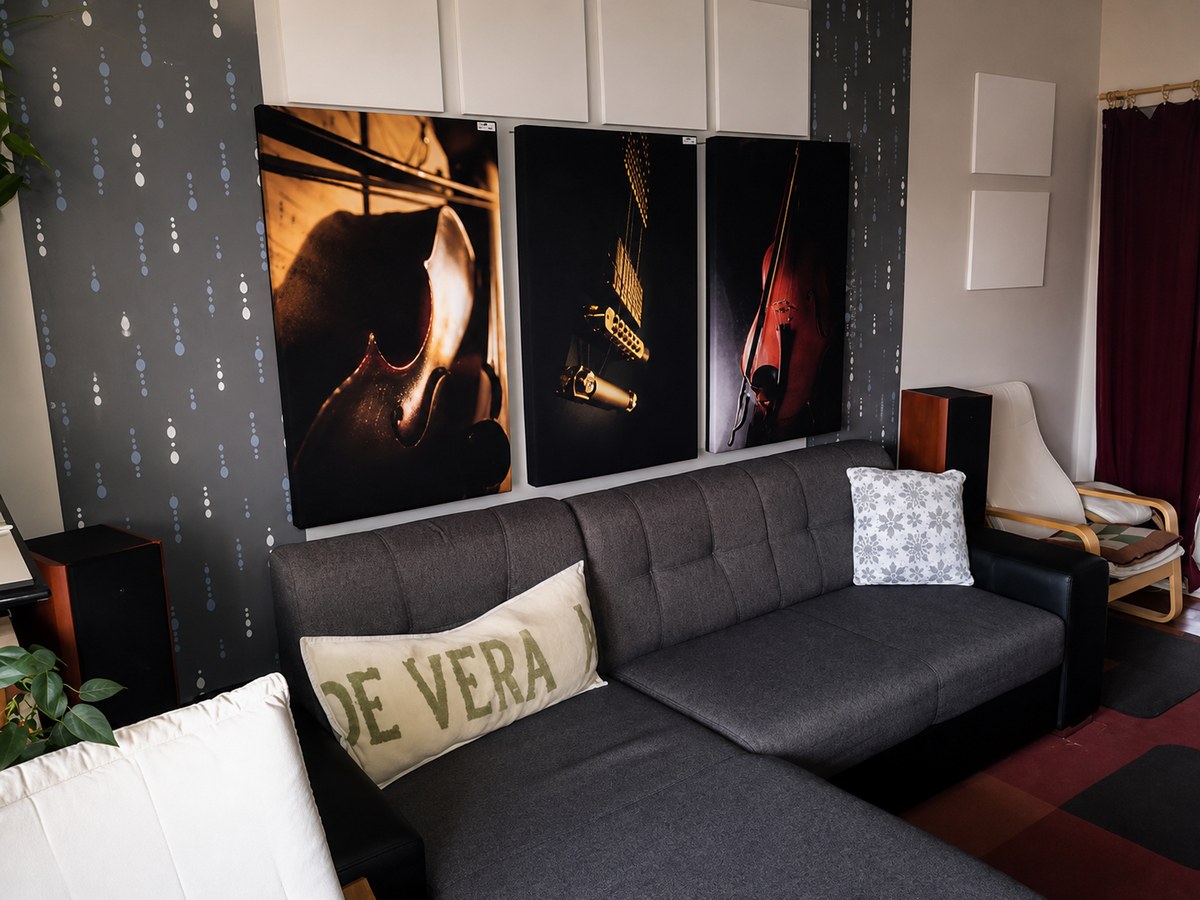 Panneau acoustique personnalisé avec une photo de famille pour transformer un souvenir précieux en décoration murale utile
