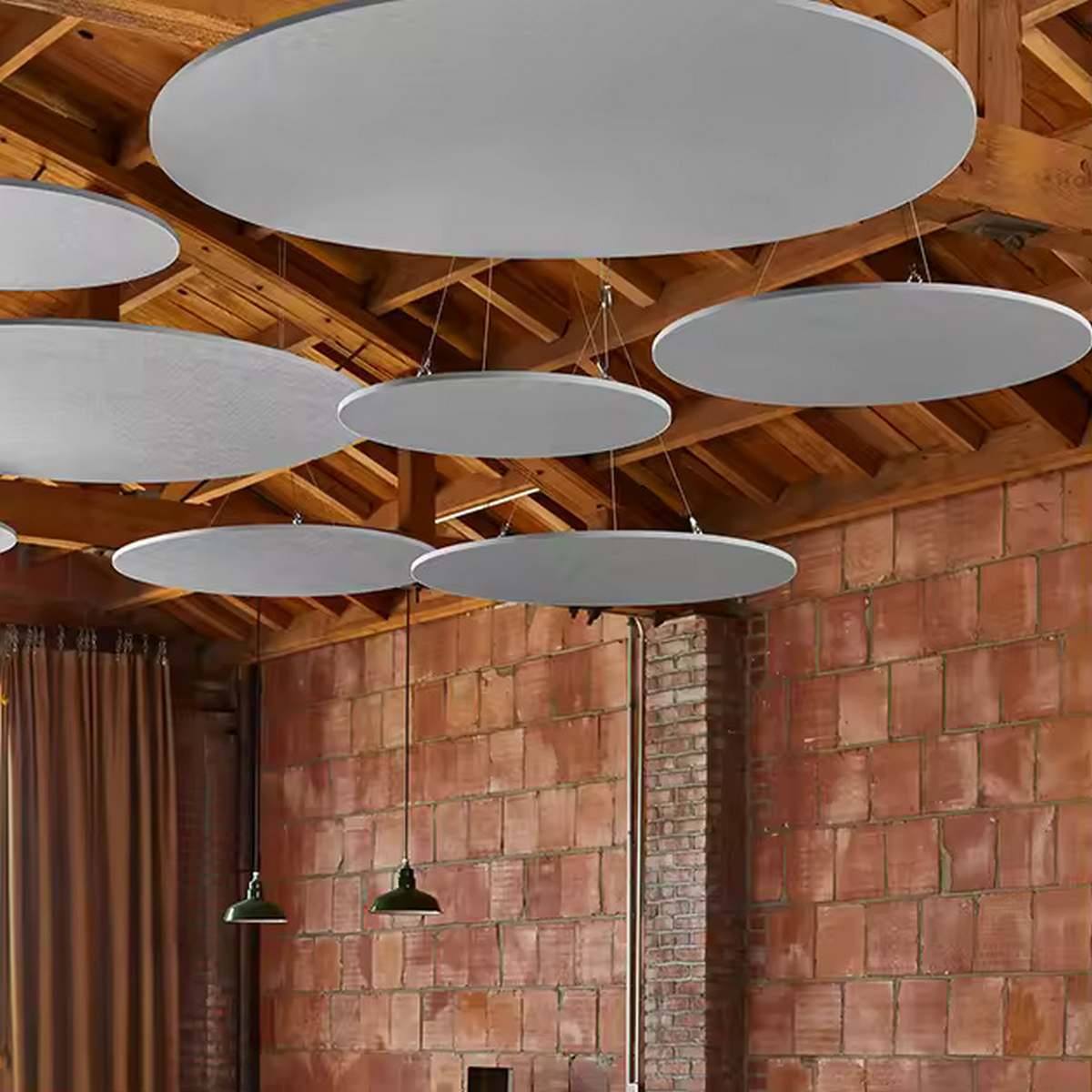 Panneau de plafond Bilnora Ø80 × 1,2 cm adapté aux pièces où les modèles de grand diamètre seraient trop imposants