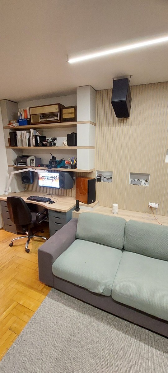 Panneau phonique FREJA 240 × 60 cm utilisé dans les projets de rénovation des murs intérieurs