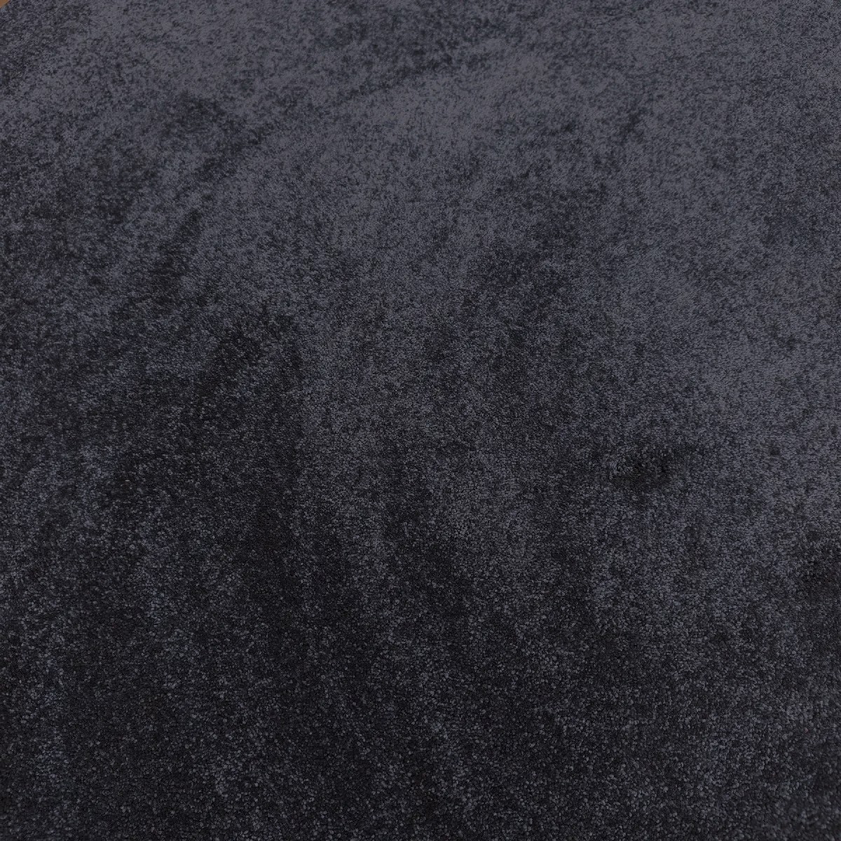 Tapis anti bruit Aurora coloris anthracite, texture vue de dessus