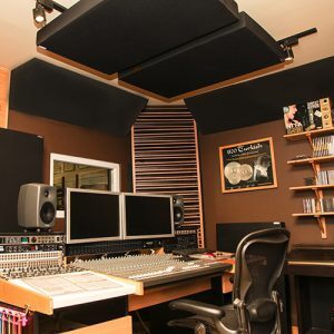panneaux-acoustiques-dans-un-studio