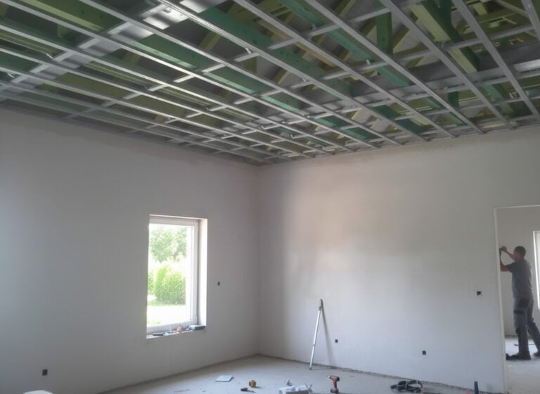 Structure métallique pour l’isolation phonique du plafond